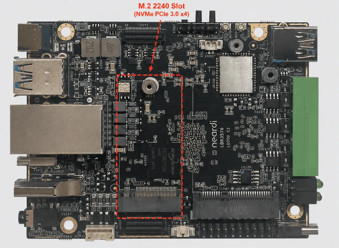 Neardi Pi 3 M.2 2240 NVMe SSD 插槽